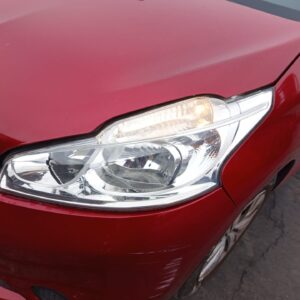 FARO IZQUIERDO PEUGEOT 208