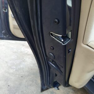 CERRADURA PUERTA TRASERA IZQUIERDA BMW SERIE 3 BERLINA (E90)