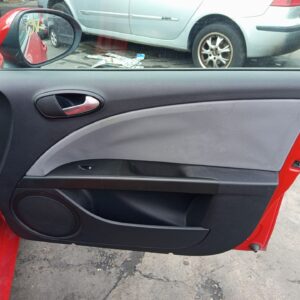 ELEVALUNAS DELANTERO DERECHO SEAT LEON (1P1)