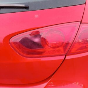 PILOTO TRASERO DERECHO INTERIOR SEAT LEON (1P1)