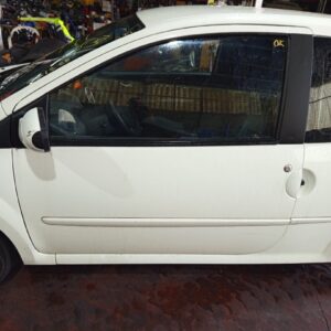 PUERTA DELANTERA IZQUIERDA RENAULT TWINGO II