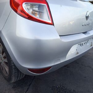 PARAGOLPES TRASERO RENAULT CLIO III