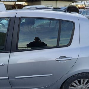 PUERTA TRASERA IZQUIERDA RENAULT CLIO III