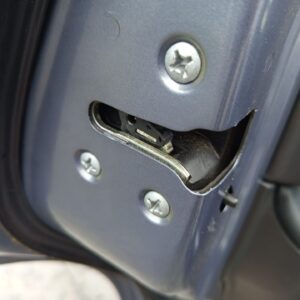 CERRADURA PUERTA DELANTERA IZQUIERDA NISSAN QASHQAI (J10)