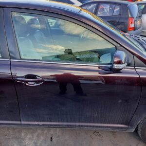 PUERTA DELANTERA DERECHA TOYOTA AVENSIS BERLINA (T25)