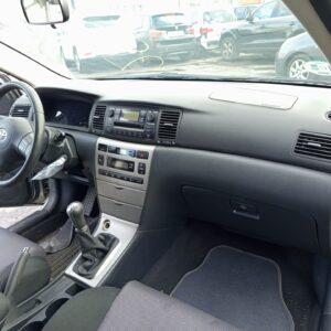 SALPICADERO TOYOTA COROLLA (E12)