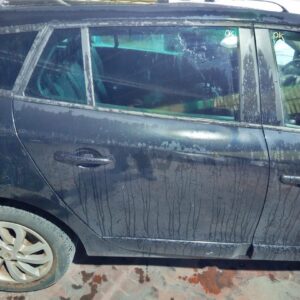 PUERTA TRASERA DERECHA RENAULT MEGANE III SPORT TOURER