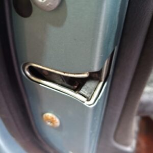 CERRADURA PUERTA DELANTERA IZQUIERDA BMW SERIE 3 TOURING (E46)