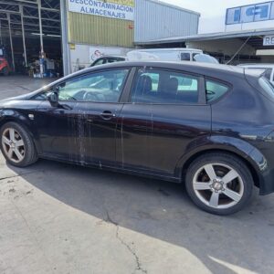 CERRADURA PUERTA DELANTERA DERECHA SEAT LEON (1P1)