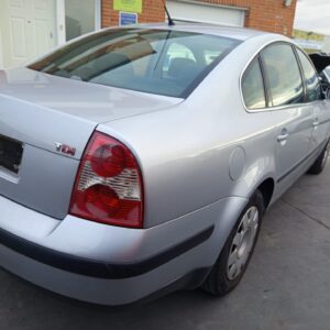 PARAGOLPES TRASERO VOLKSWAGEN PASSAT BERLINA (3B3)