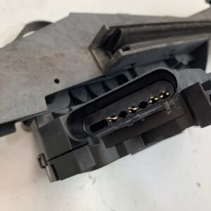 CERRADURA PUERTA DELANTERA DERECHA FORD C-MAX (CB7)