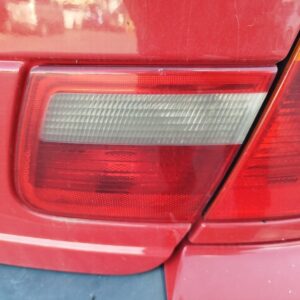 PILOTO TRASERO DERECHO INTERIOR BMW SERIE 3 BERLINA (E46)