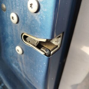 CERRADURA PUERTA DELANTERA IZQUIERDA BMW SERIE 3 COMPACTO (E46)