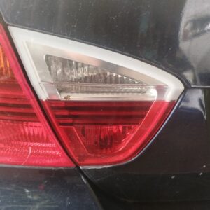 PILOTO TRASERO IZQUIERDO INTERIOR BMW SERIE 3 BERLINA (E90)