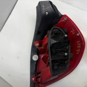 PILOTO TRASERO IZQUIERDO RENAULT CLIO III