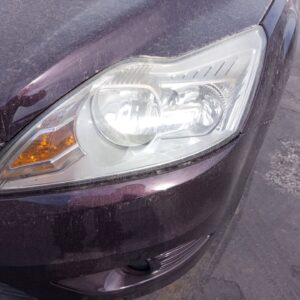FARO IZQUIERDO FORD FOCUS BERLINA (CB4)