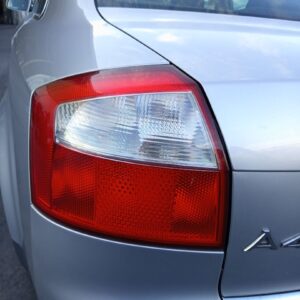 PILOTO TRASERO IZQUIERDO AUDI A4 BERLINA (8E)