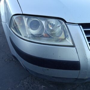 FARO DERECHO VOLKSWAGEN PASSAT BERLINA (3B3)