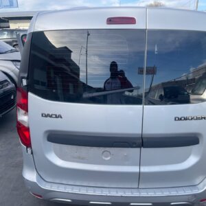 PUERTA TRASERA DERECHA DACIA DOKKER