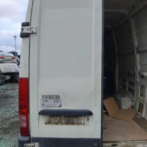 PUERTA TRASERA IZQUIERDA