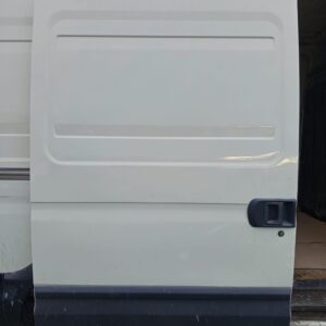 PUERTA LATERAL CORREDERA DERECHA