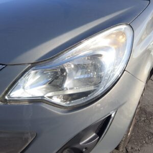 FARO IZQUIERDO OPEL CORSA D