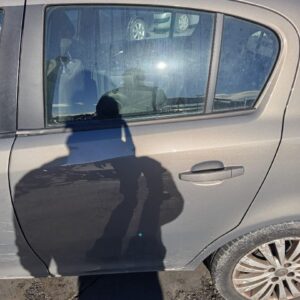 PUERTA TRASERA IZQUIERDA OPEL CORSA D