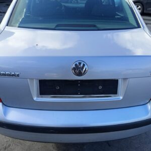 TAPA MALETERO VOLKSWAGEN PASSAT BERLINA (3B3)