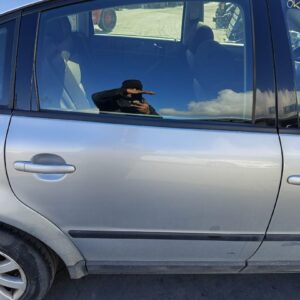 PUERTA TRASERA DERECHA VOLKSWAGEN PASSAT BERLINA (3B3)