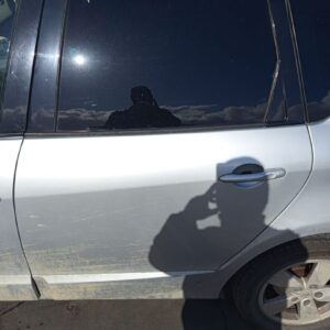 PUERTA TRASERA IZQUIERDA RENAULT SCENIC III (JZ)