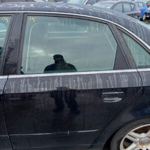PUERTA TRASERA IZQUIERDA AUDI A4 BERLINA (8E)