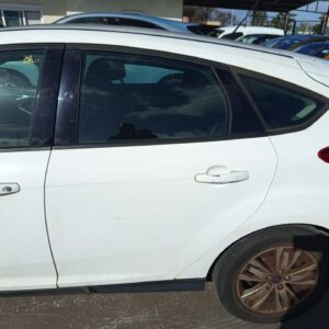 PUERTA TRASERA IZQUIERDA FORD FOCUS BERLINA (CB8)