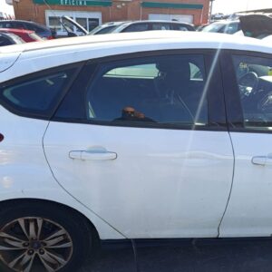 PUERTA TRASERA DERECHA FORD FOCUS BERLINA (CB8)