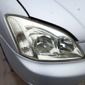 FARO DERECHO TOYOTA COROLLA (E12)