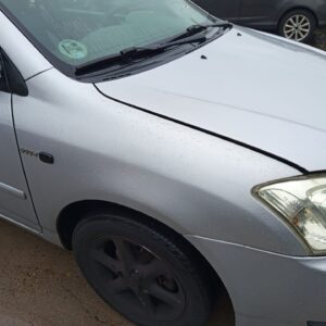ALETA DELANTERA DERECHA TOYOTA COROLLA (E12)