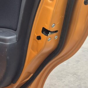 CERRADURA PUERTA TRASERA DERECHA NISSAN MICRA (K13K/KK)