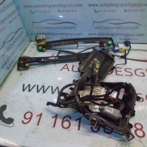 ELEVALUNAS DELANTERO IZQUIERDO SEAT LEON (1P1)