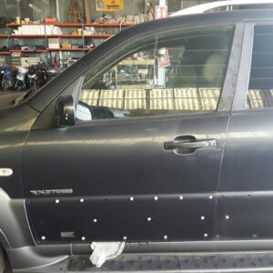 PUERTA DELANTERA IZQUIERDA SSANGYONG REXTON