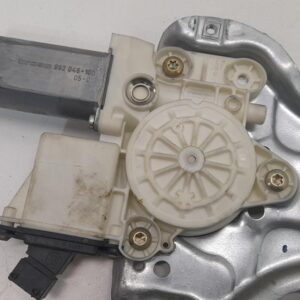 ELEVALUNAS DELANTERO DERECHO TOYOTA COROLLA (E12)