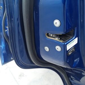 CERRADURA PUERTA TRASERA IZQUIERDA TOYOTA RAV4 (A2)