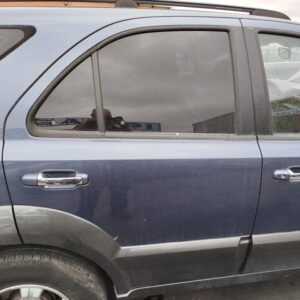PUERTA TRASERA DERECHA KIA SORENTO (BL)