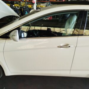 PUERTA DELANTERA IZQUIERDA HYUNDAI I40 (VF)