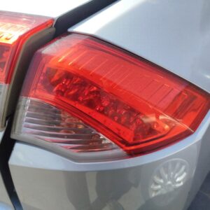 PILOTO TRASERO DERECHO RENAULT LAGUNA III BERLINA