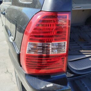 PILOTO TRASERO IZQUIERDO KIA SPORTAGE (KM)