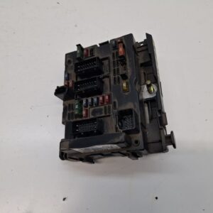 CAJA RELES / FUSIBLES PEUGEOT 307 (S1)(04.2001)
