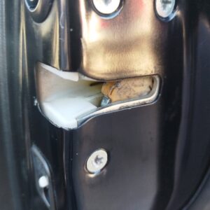CERRADURA PUERTA TRASERA DERECHA HONDA FR-V (BE)