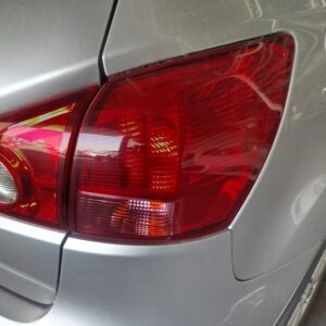 PILOTO TRASERO DERECHO NISSAN QASHQAI (J10)