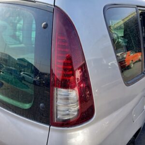 PILOTO TRASERO DERECHO RENAULT ESPACE IV (JK0)