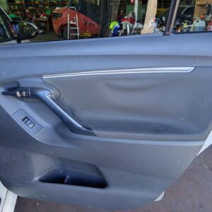 ELEVALUNAS TRASERO DERECHO TOYOTA VERSO (AUR2/ZGR2)