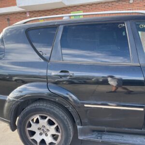 PUERTA TRASERA IZQUIERDA SSANGYONG REXTON
